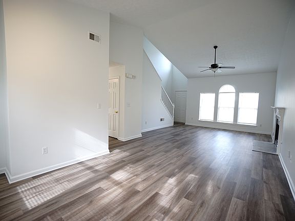 4th image of 1411 Glynview Cir