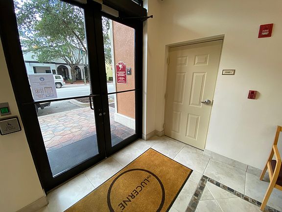 5th image of 511 Lucerne Ave APT 511