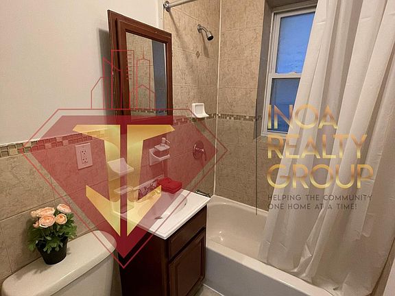 5th image of 943 Pavonia Ave APT 22