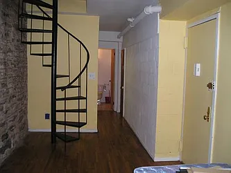 Rented by Eric Goodman Realty Corp