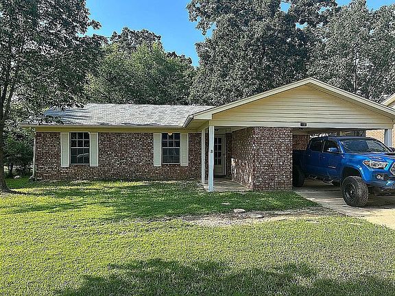 Beautiful 3 bedroom 1.5 bath