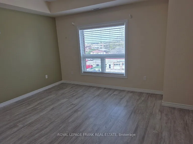 58 Glenelg St W #406 — Photo 7