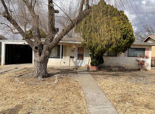 705 Peach St, Roswell, NM 88201
