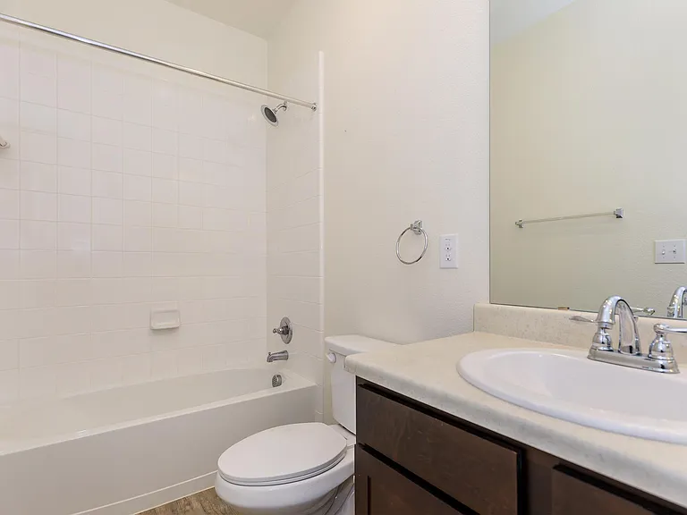 Campus Apartments — Photo 43