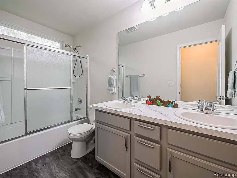 8640 Quincy Dr — Photo 18