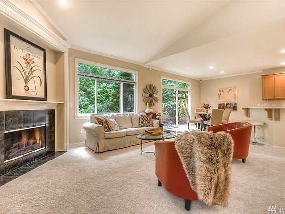 3rd image of 4132 252nd Ave SE