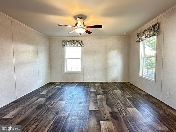 2nd image of 34 Terrace Dr