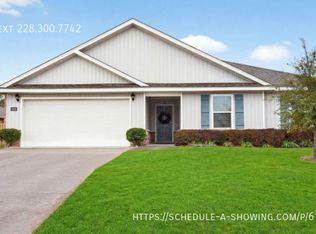1086 Enclave Cir, Long Beach, MS 39560