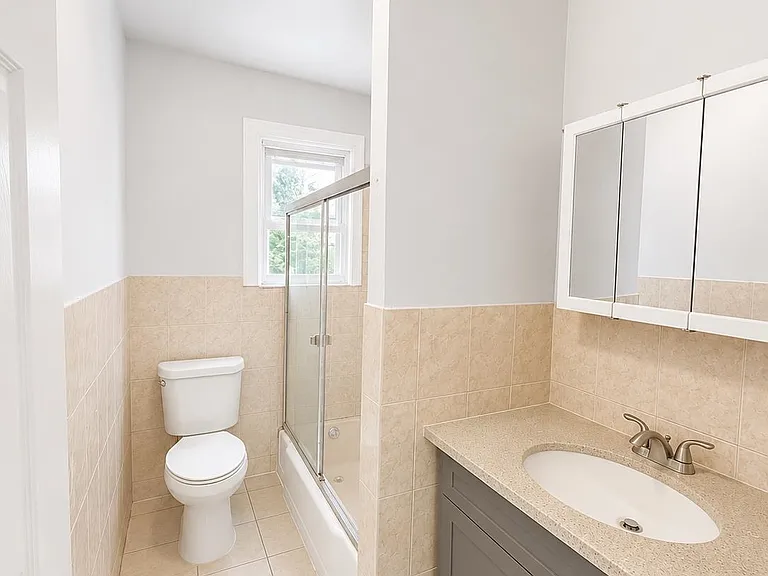 6806 Broadway #1 — Photo 8