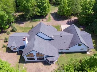 N6469 Lakeshore Dr, Bessemer, MI 49911
