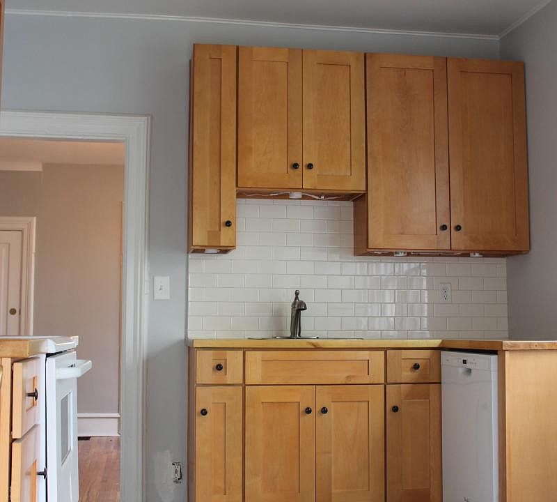 1st image of 214 Warren Ave SE