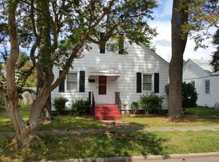 122 E Leicester Ave, Norfolk, VA 23503