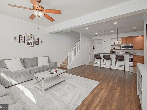 4th image of 2722 Sheffield Hill Way
