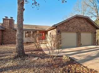 613 Winchester Rd, Branson, MO 65616