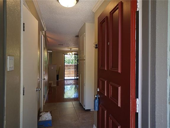 3rd image of 7122 Wood Hollow Dr APT 43