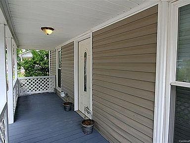 2nd image of 554 Bruton Dr NW