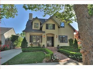 2nd image of 1341 Cristina Ave