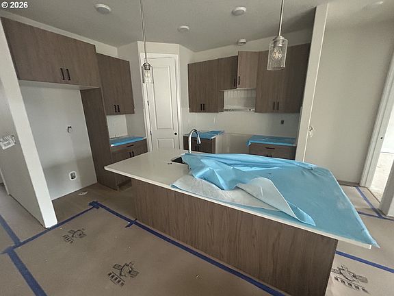 3rd image of 3434 SE 8th Ave