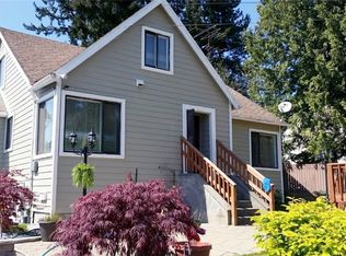 16223 Des Moines Memorial Dr S, Burien, WA 98148