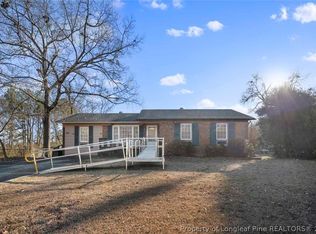 1811 Kenwood Ave, Spring Lake, NC 28390