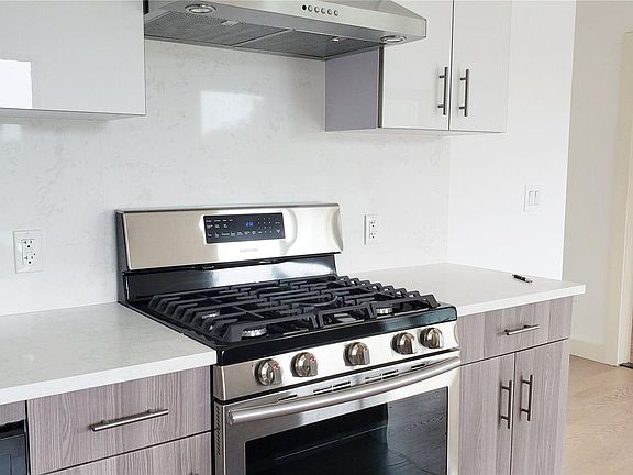 4th image of 6298 Woodhaven Blvd Unit 5O