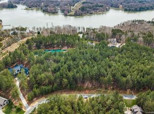 3021 Lake Pointe Dr, Belmont, NC 28012