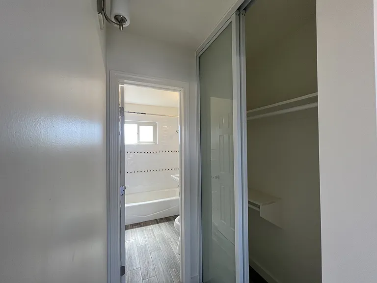 3133 Kemper St — Photo 12