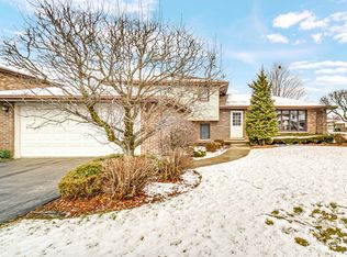 8024 Sawgrass Ct, Orland Park, IL