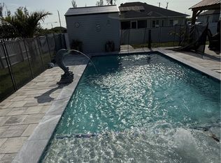 2224 NW 1st Pl, Cape Coral, FL 33993