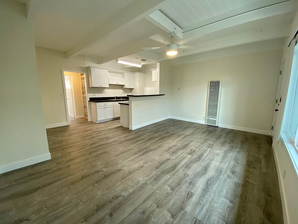 1st image of 3102 S Canfield Ave APT 8