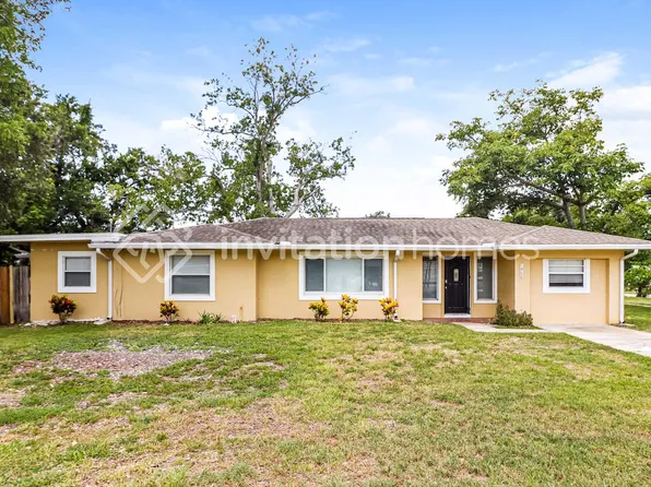 1868 East Dr, Clearwater, FL 33755