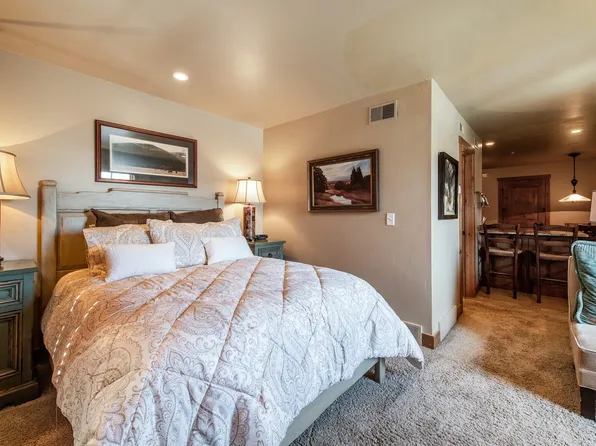 (undisclosed Address), Park City, UT 84060