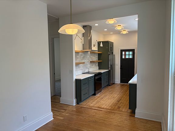 4th image of 1603 Hoyt Ave