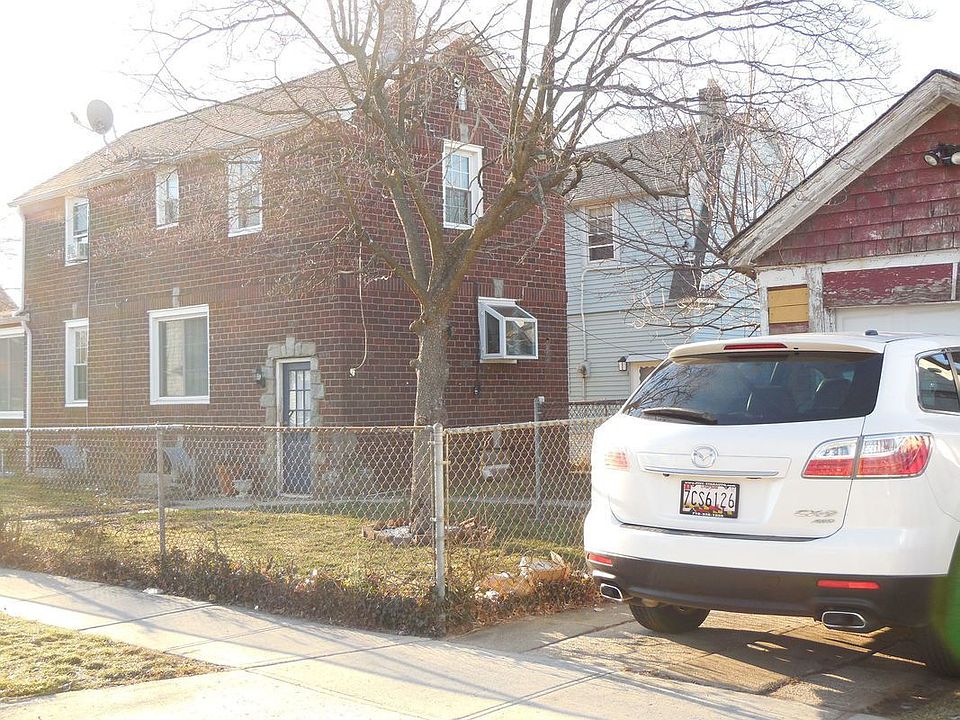 2nd image of 9127 216th St
