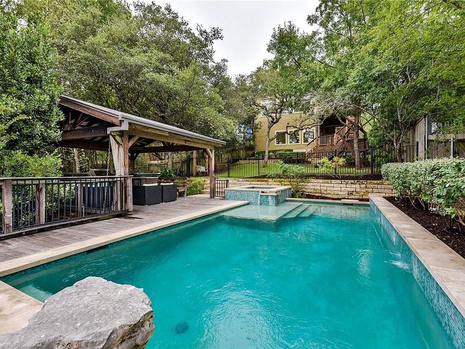 2nd image of 5308 Mount Bonnell Rd