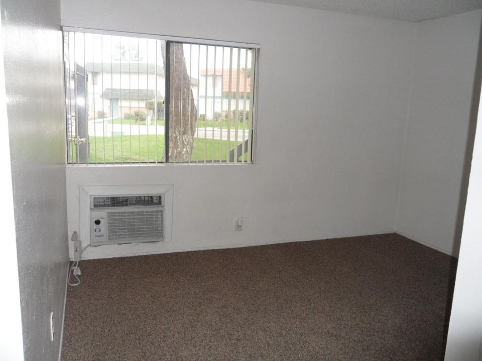 2nd image of 5002 Hunter Ave APT 17