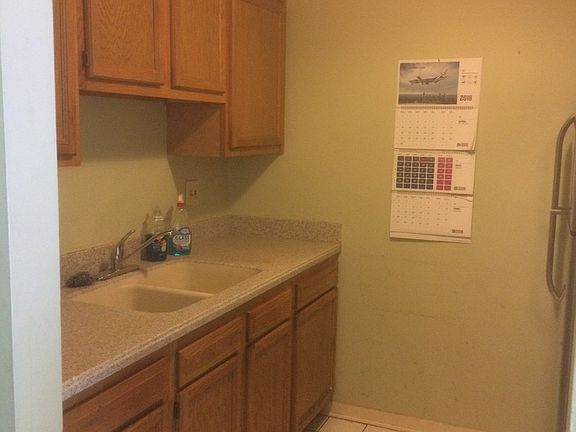 4th image of 1185 Meadow Ln APT 210
