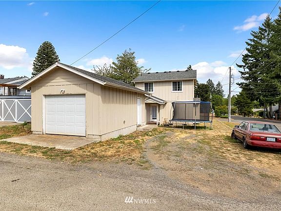 3rd image of 1009 Olympic Ave