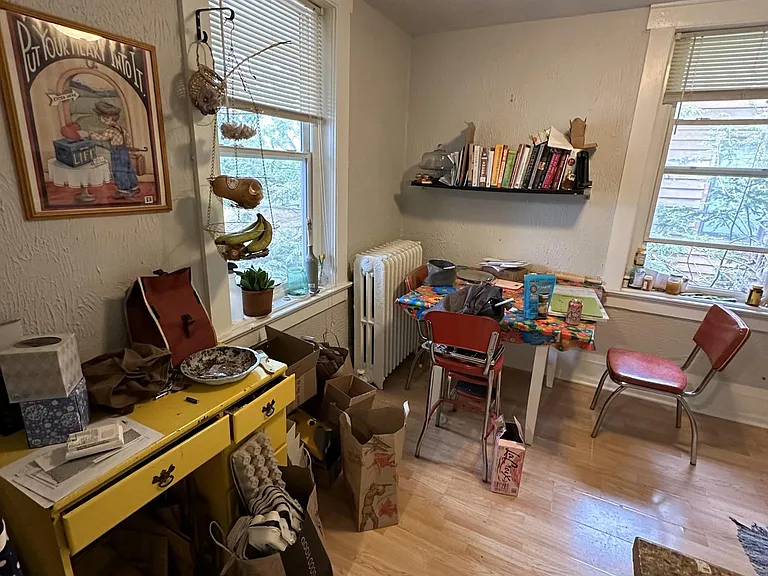 708 Holly Ave #4 — Photo 11