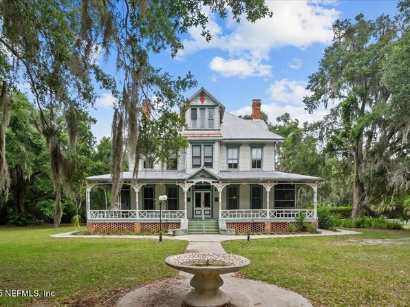 150 CENTRAL Avenue, San Mateo, FL 32187