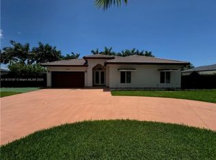 19753 SW 133rd Ct, Miami, FL 33177