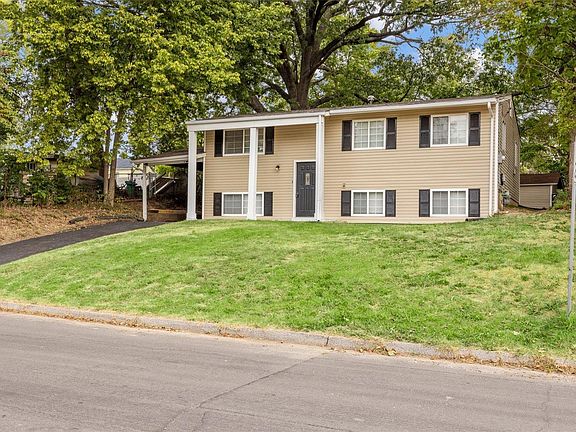 3rd image of 9785 Flora Ave