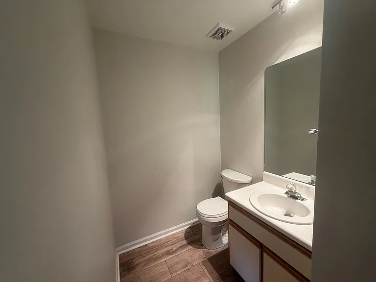 366 Dalewood Ave — Photo 11