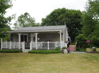 35 Watson Ave, Jamestown, RI 02835