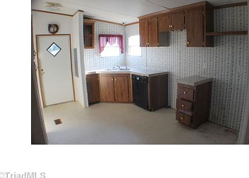 2nd image of 229 Clover Ln