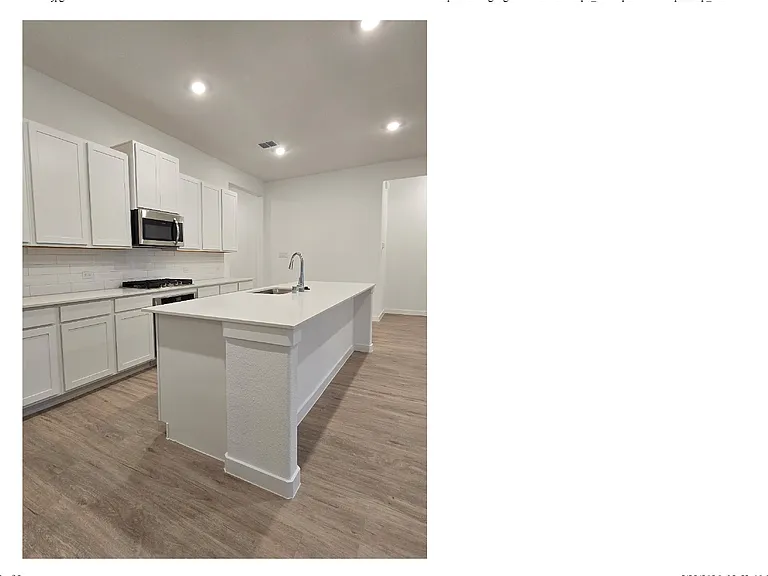 1333 Armitage Way — Photo 10