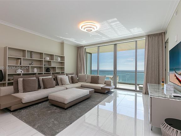 3rd image of 18975 Collins Ave Unit 1803