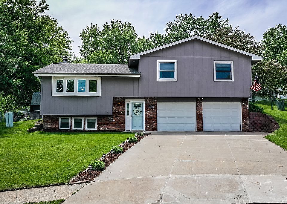 1st image of 1403 Beechwood Cir