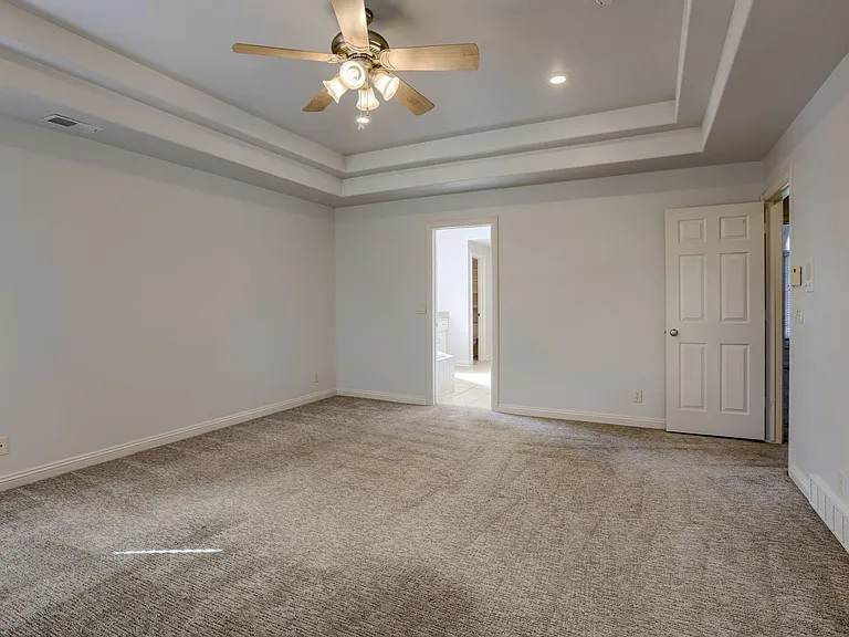 18074 Mayberry St — Photo 23