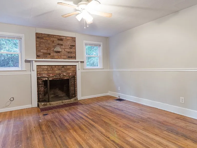 1233 Cheshire Ave — Photo 4